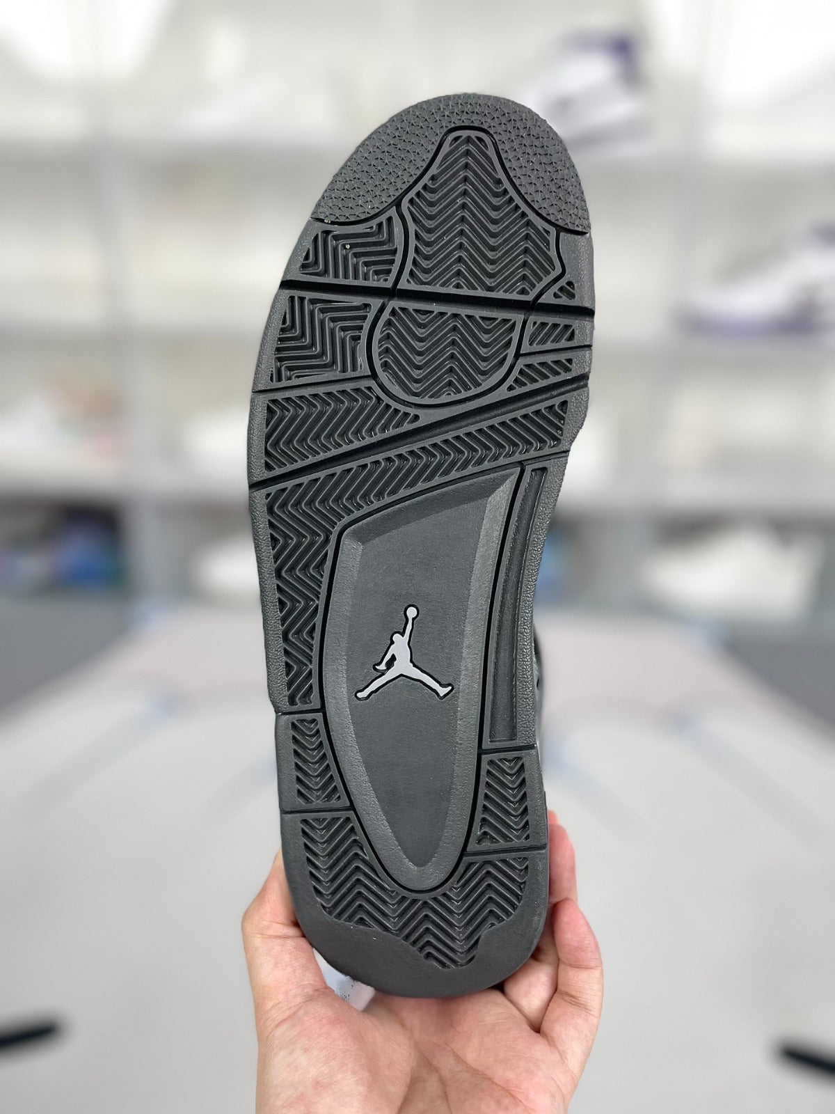 AIR JORDAN 4 RETRO "ABUNDANCE"