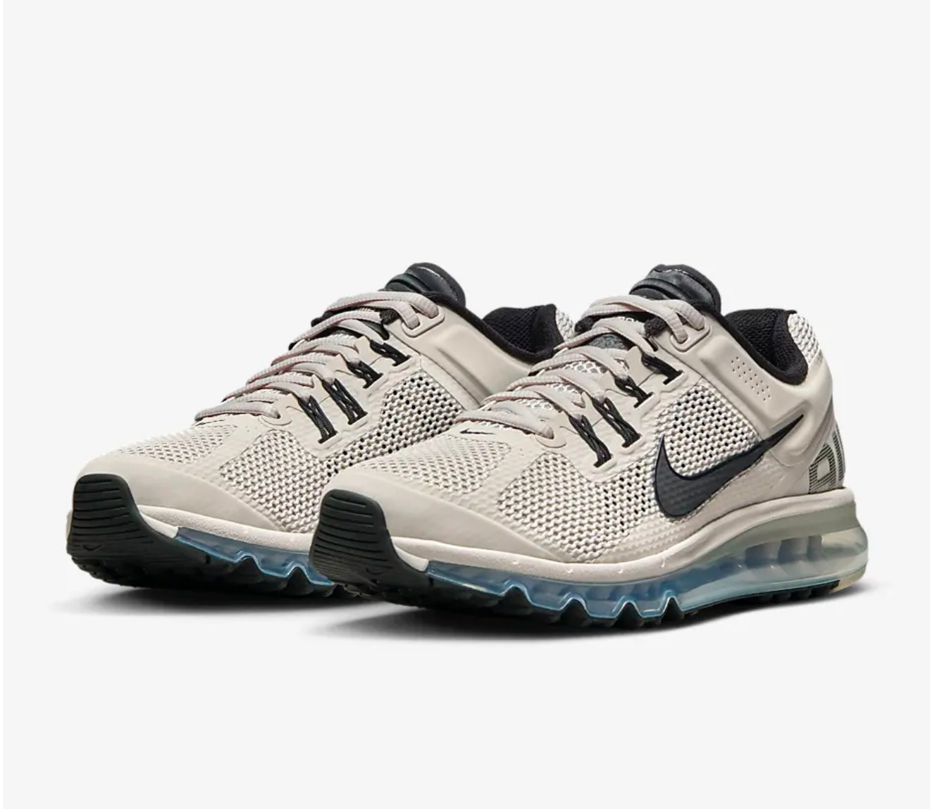 NIKE AIR MAX 2013