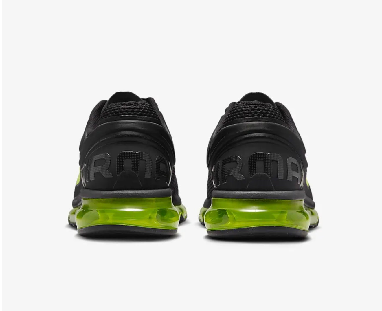 NIKE AIR MAX 2013